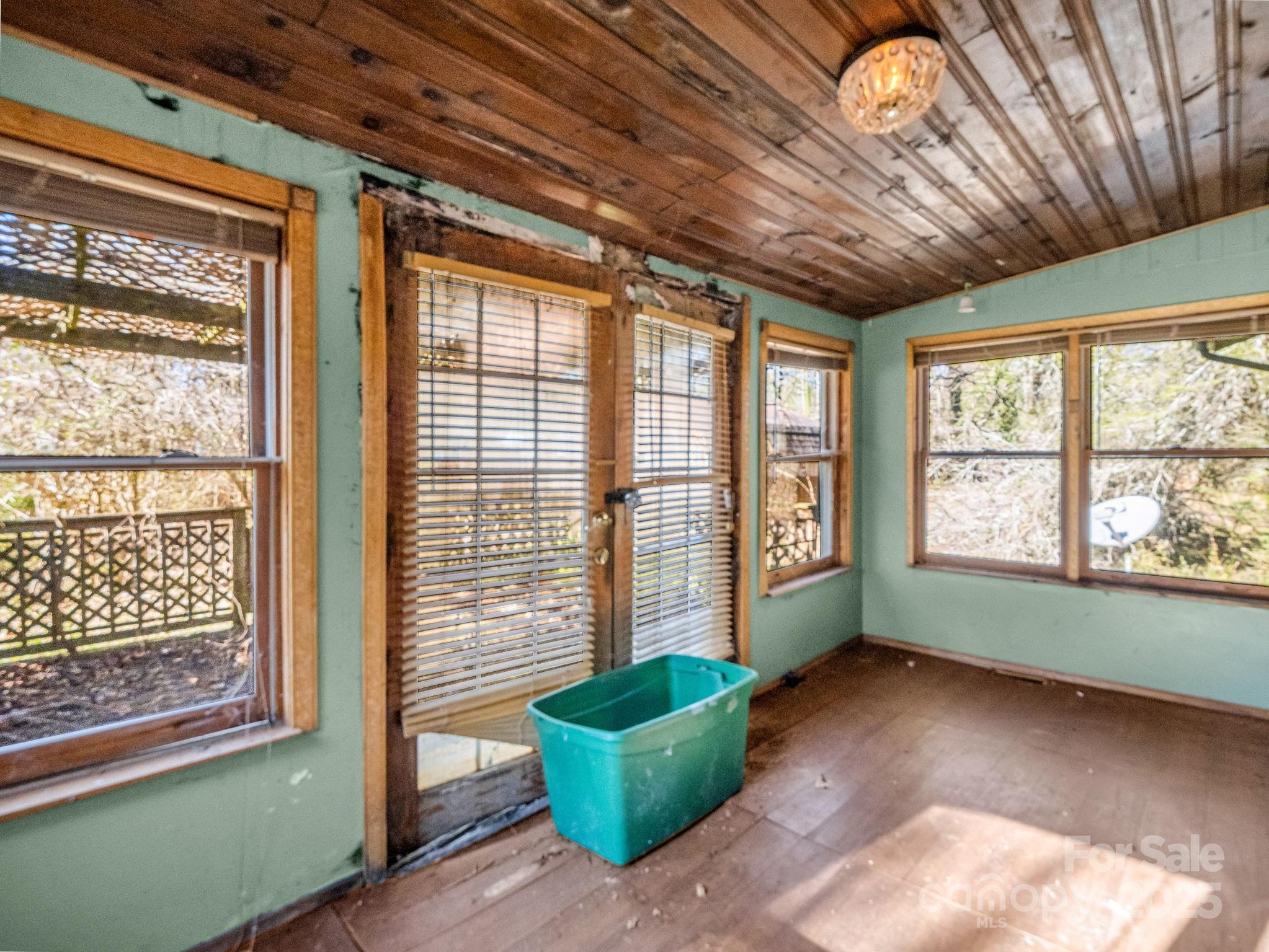 Central Park - Residential