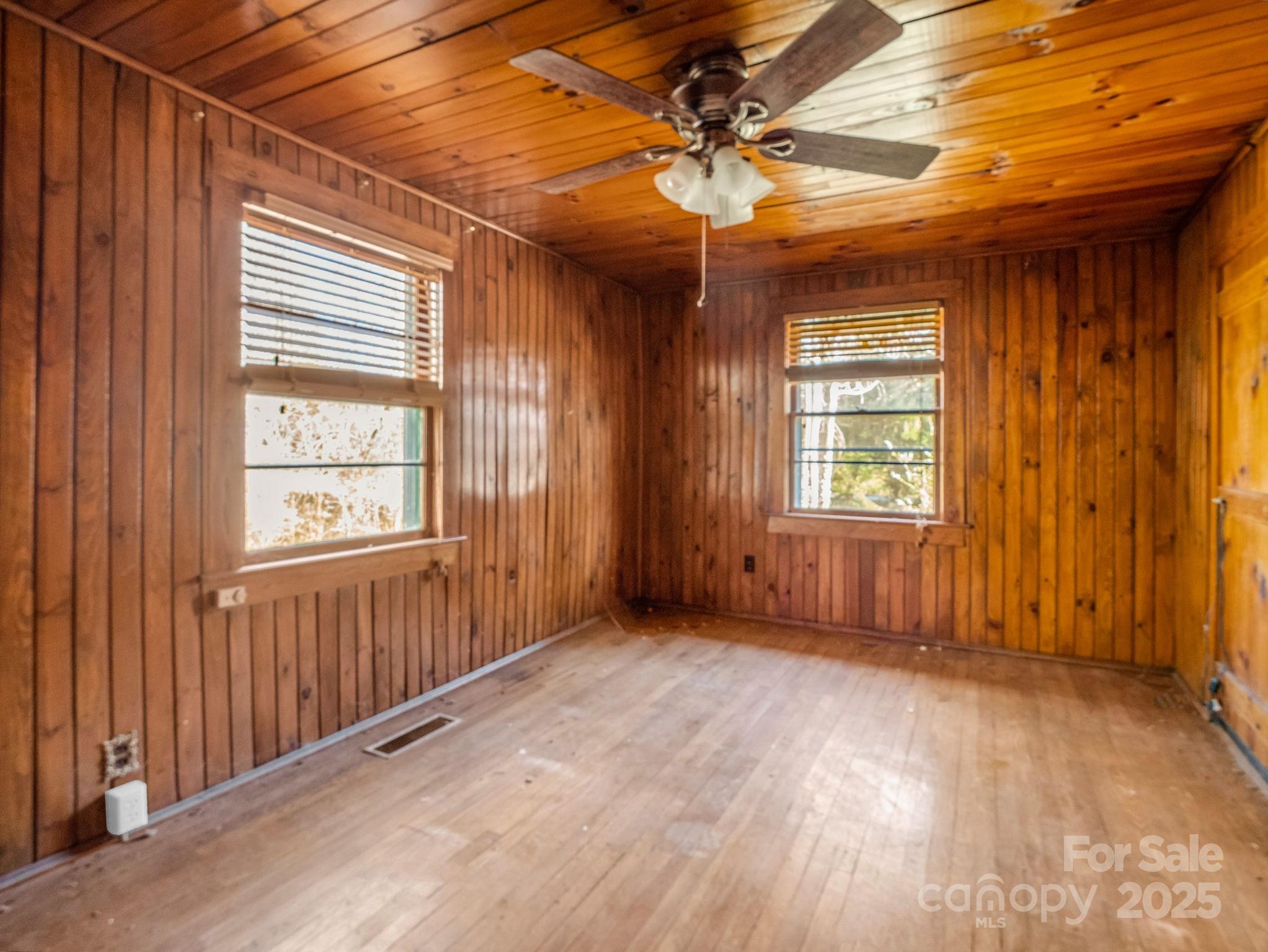 Central Park - Residential