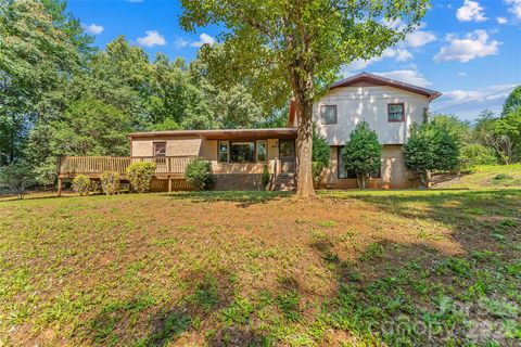 Photo of 5350 Jay Road, Morganton, NC 28655 (MLS # 4390059)