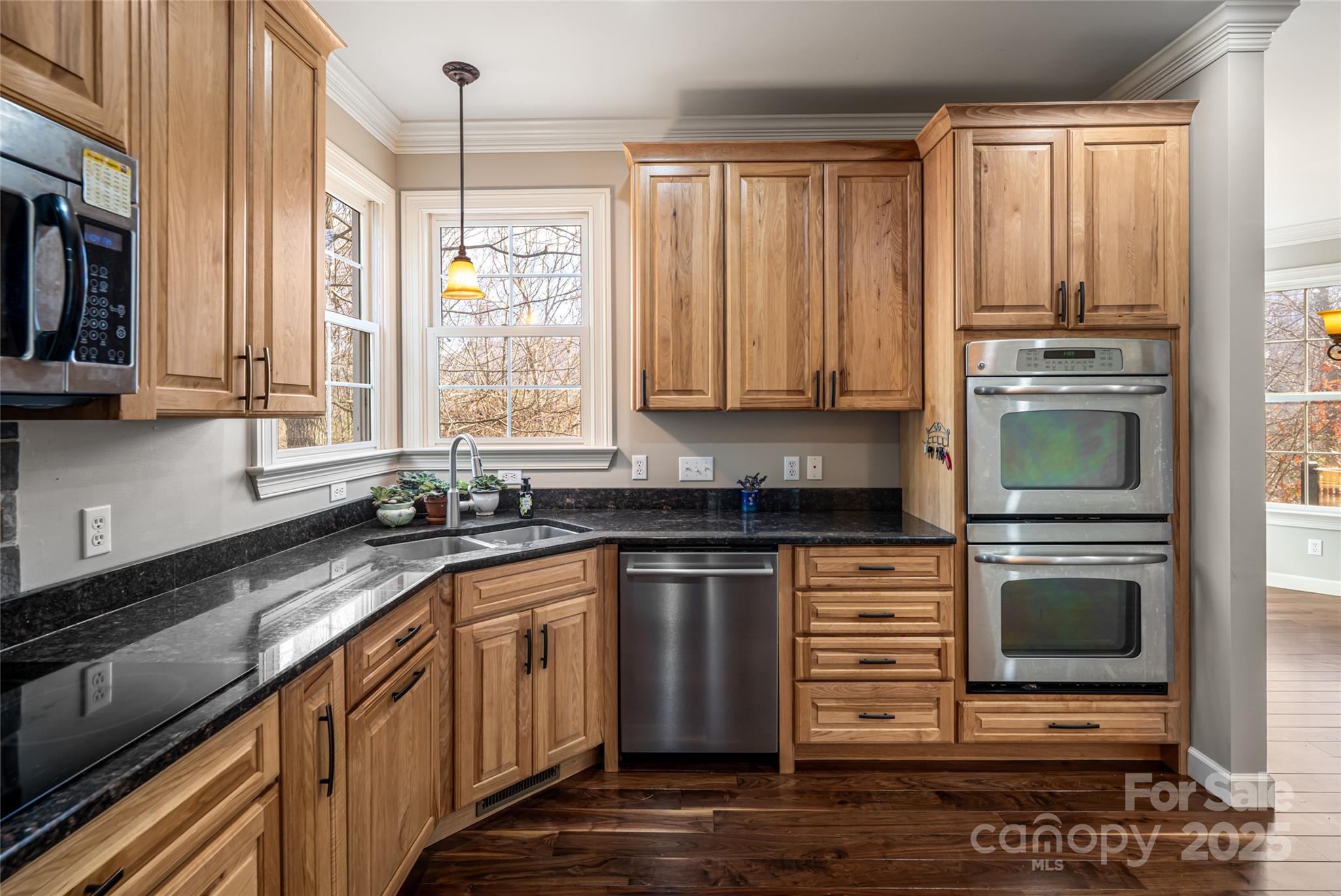 Monarch Estates - Residential