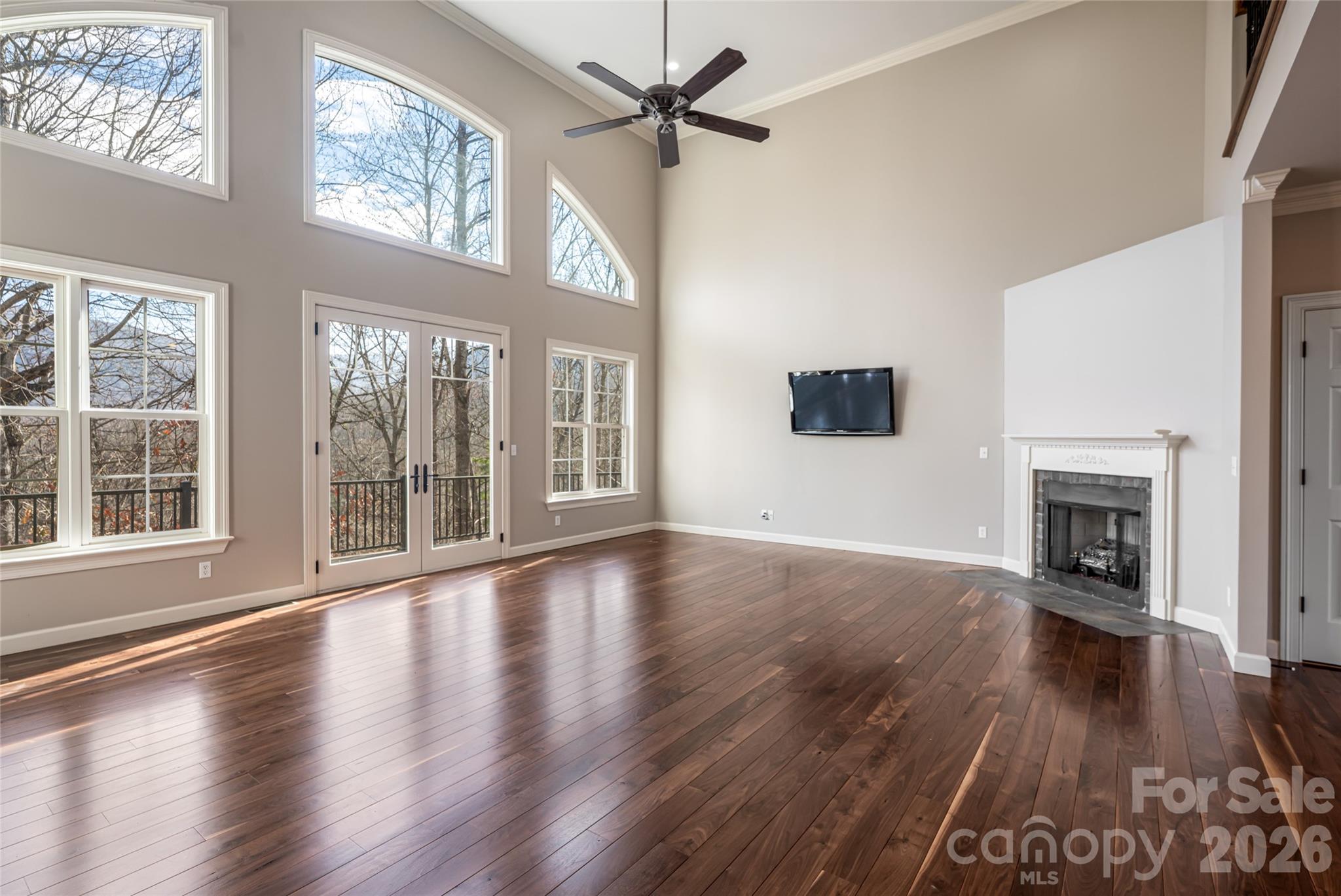 98 Sovereign Lane