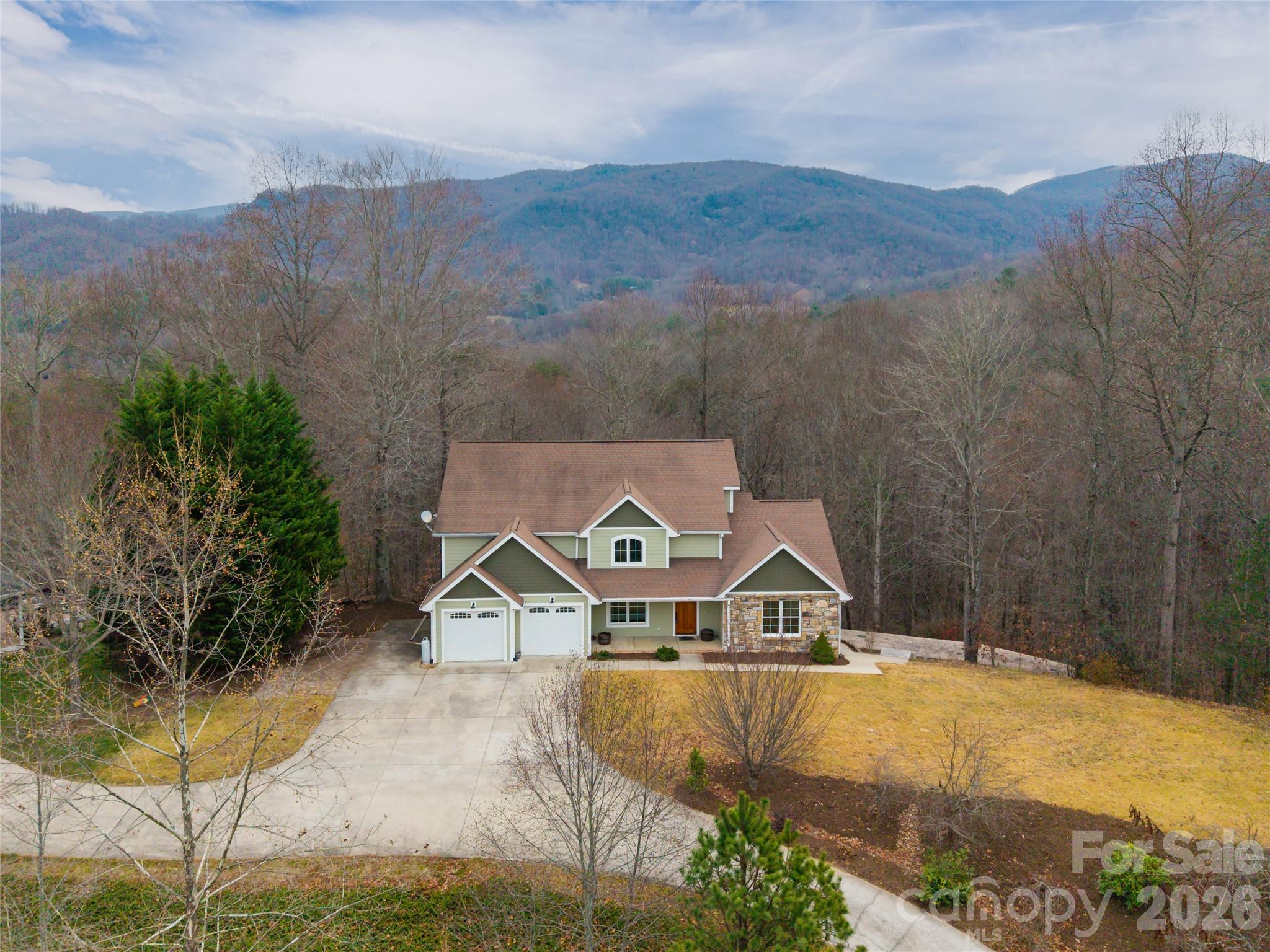 98 Sovereign Lane