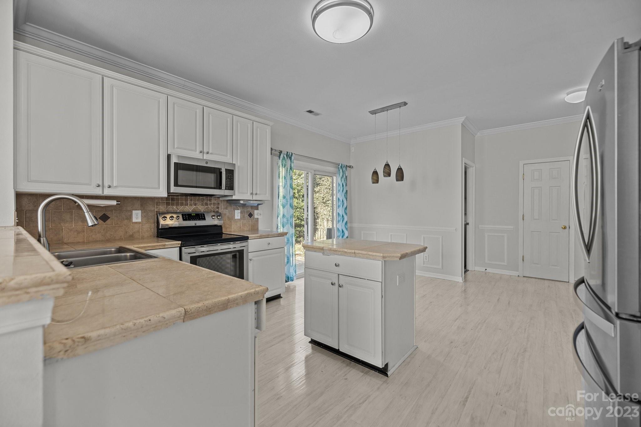 South Hampton - Residential Lease