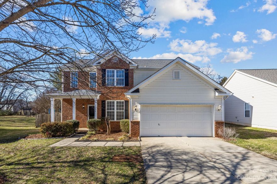 Incredible South Charlotte Location! Walking distance to Ardrey Kell High School and a short drive to the best dining and shopping in Ballantyne. The property boasts stylish engineered hardwood floors and updated modern light fixtures. Huge chef's kitchen with white cabinets, stainless steel appliances, and a convenient center island. This home has incredible crown molding and trim detail on the main level. Roomy upstairs with well-appointed secondary bedrooms and great closet space. The primary bedroom features a walk-in closet and double vanity along with a free-standing shower and garden bath.  Enjoy privacy and the outdoors with a fully fenced backyard and 2-car garage.

Schedule your tour today.