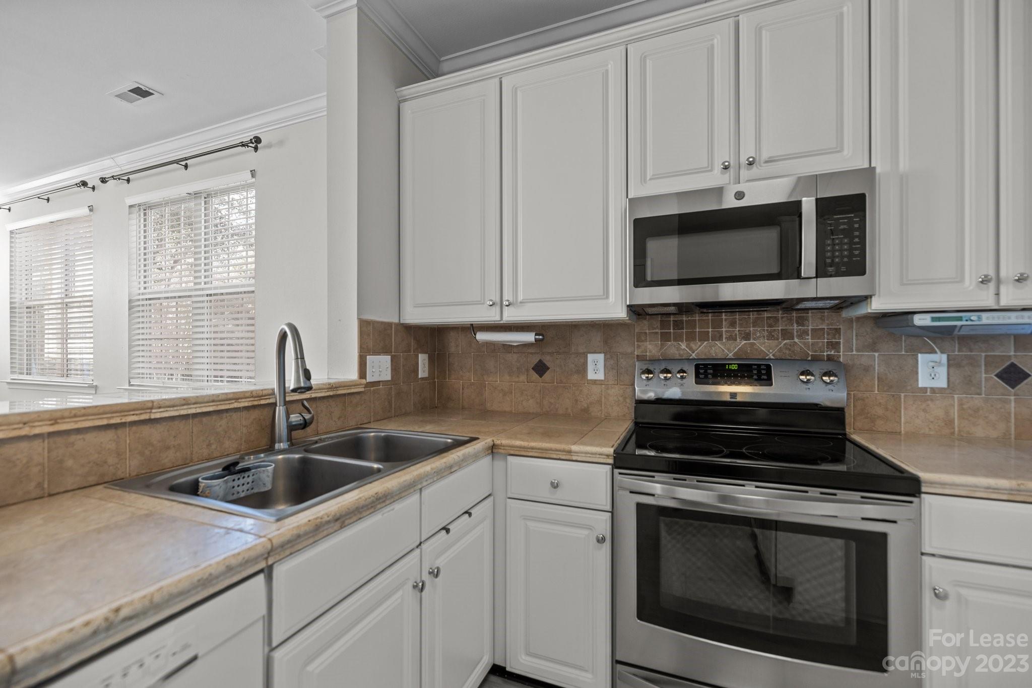 South Hampton - Residential Lease