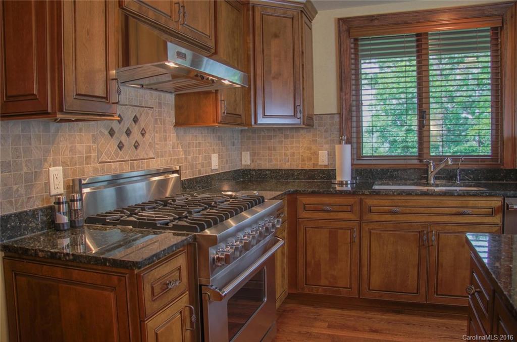 Reynolds Mountain - Residential