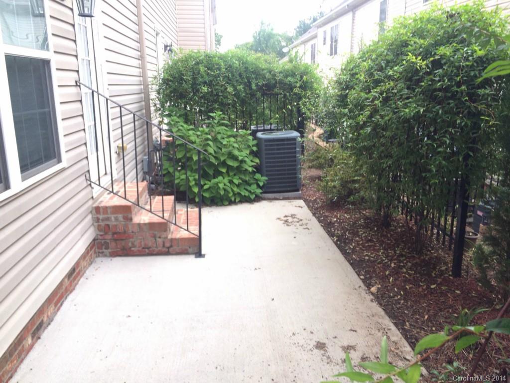 Steele Creek - Residential