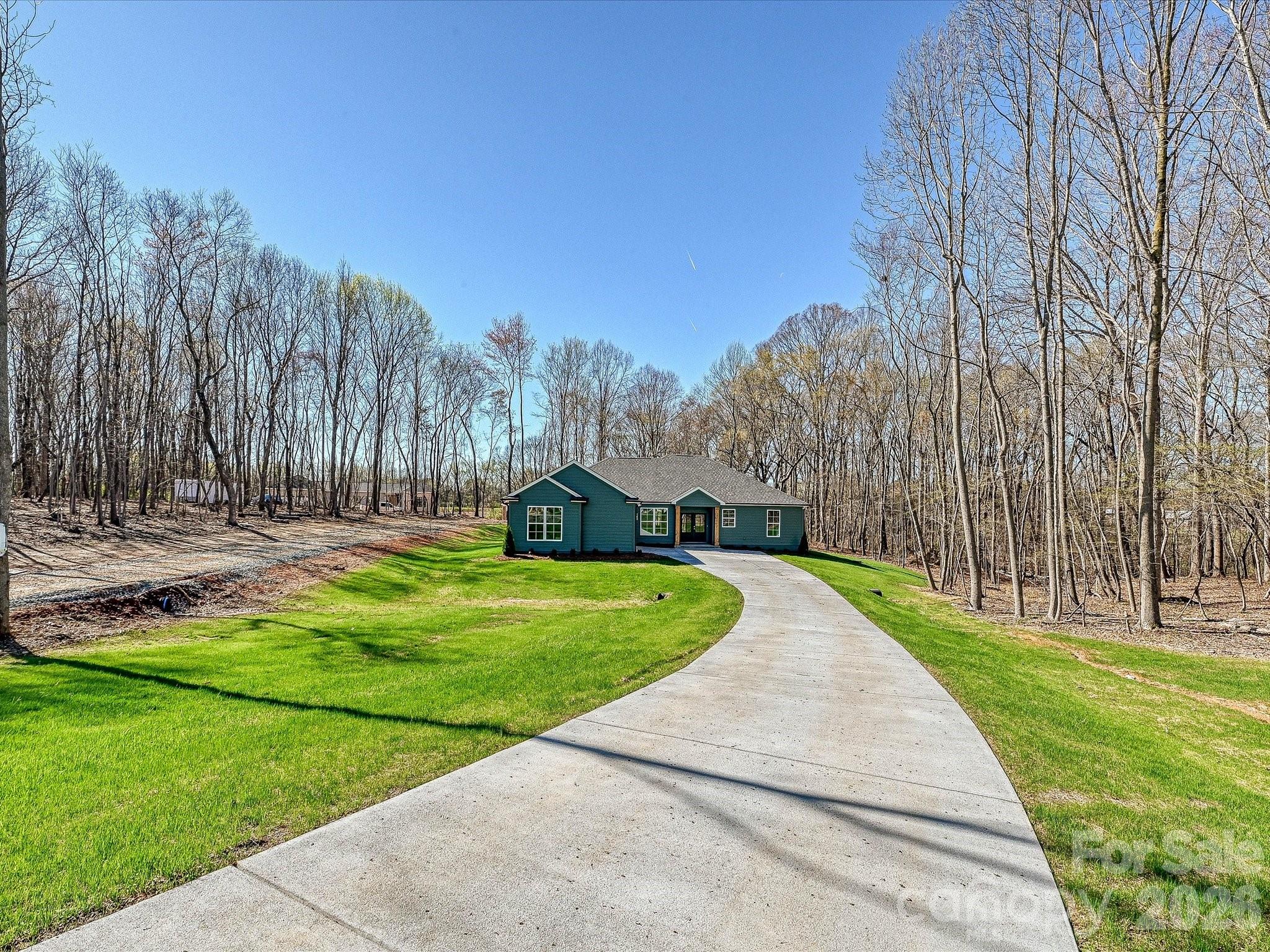 SABELLA ESTATES - Residential