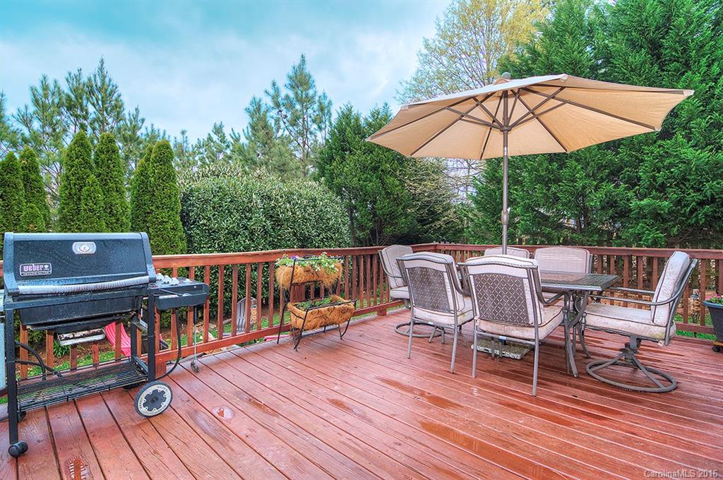 Lake Shore - Residential