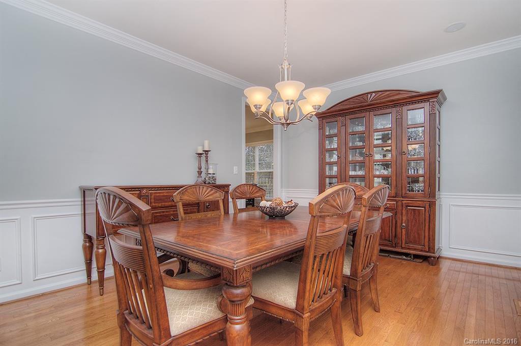 Lake Shore - Residential