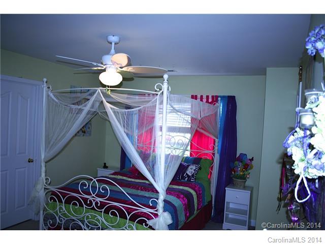 Laurel Meadow - Residential