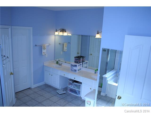 Laurel Meadow - Residential