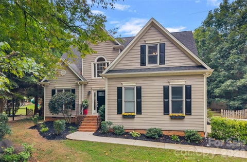 Photo of 12507 Angel Oak Drive, Huntersville, NC 28078 (MLS # 4417644)