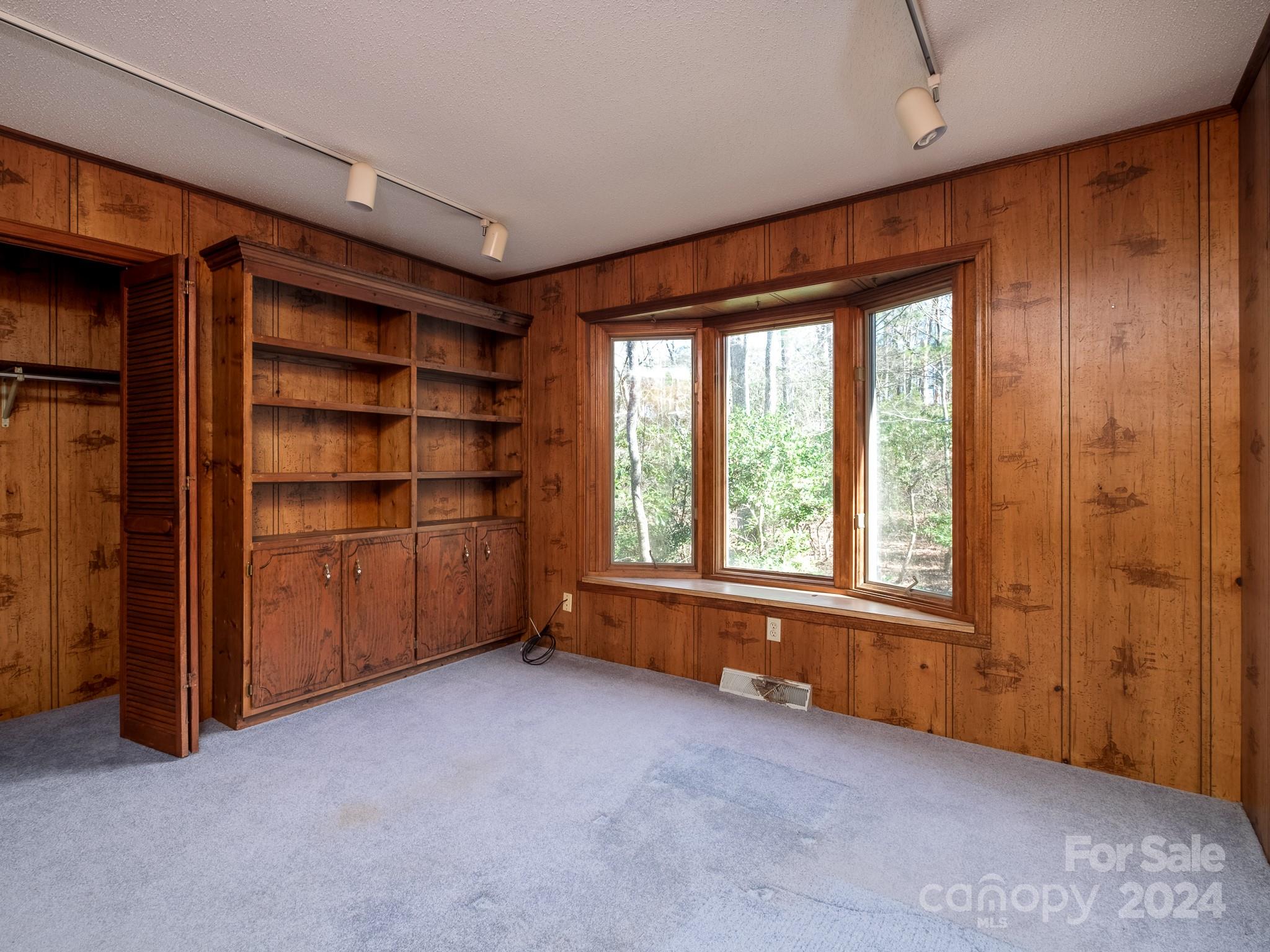 Connestee Falls - Residential