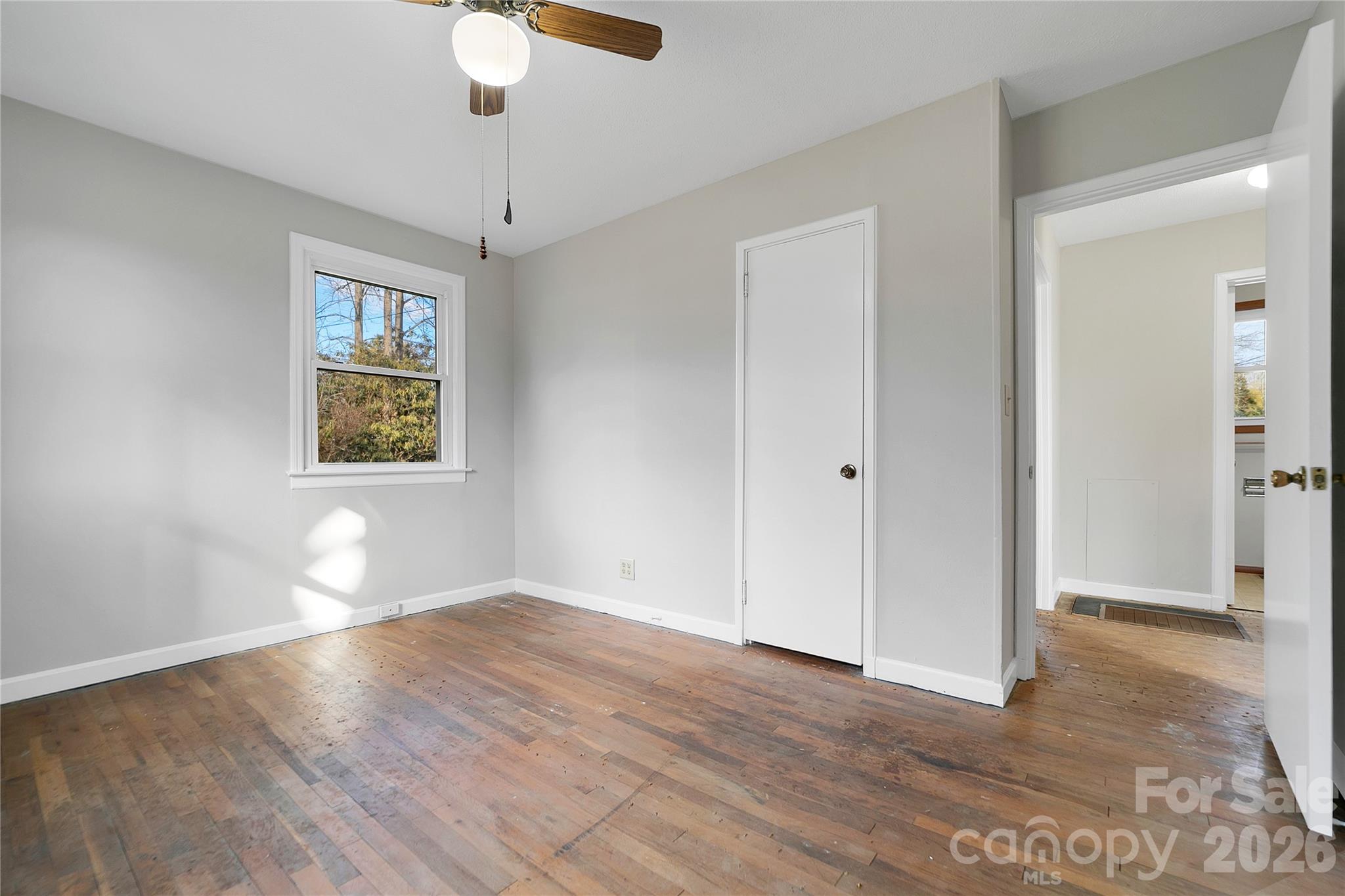 Sapphire Manor - Residential