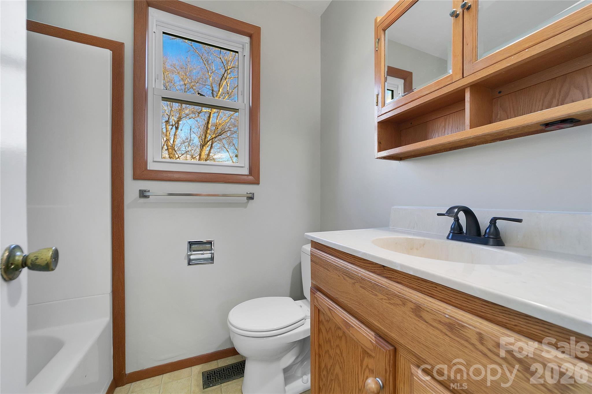 Sapphire Manor - Residential