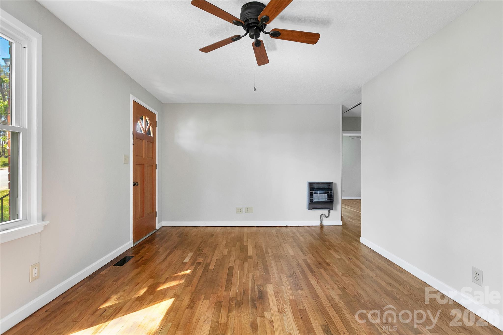 Sapphire Manor - Residential