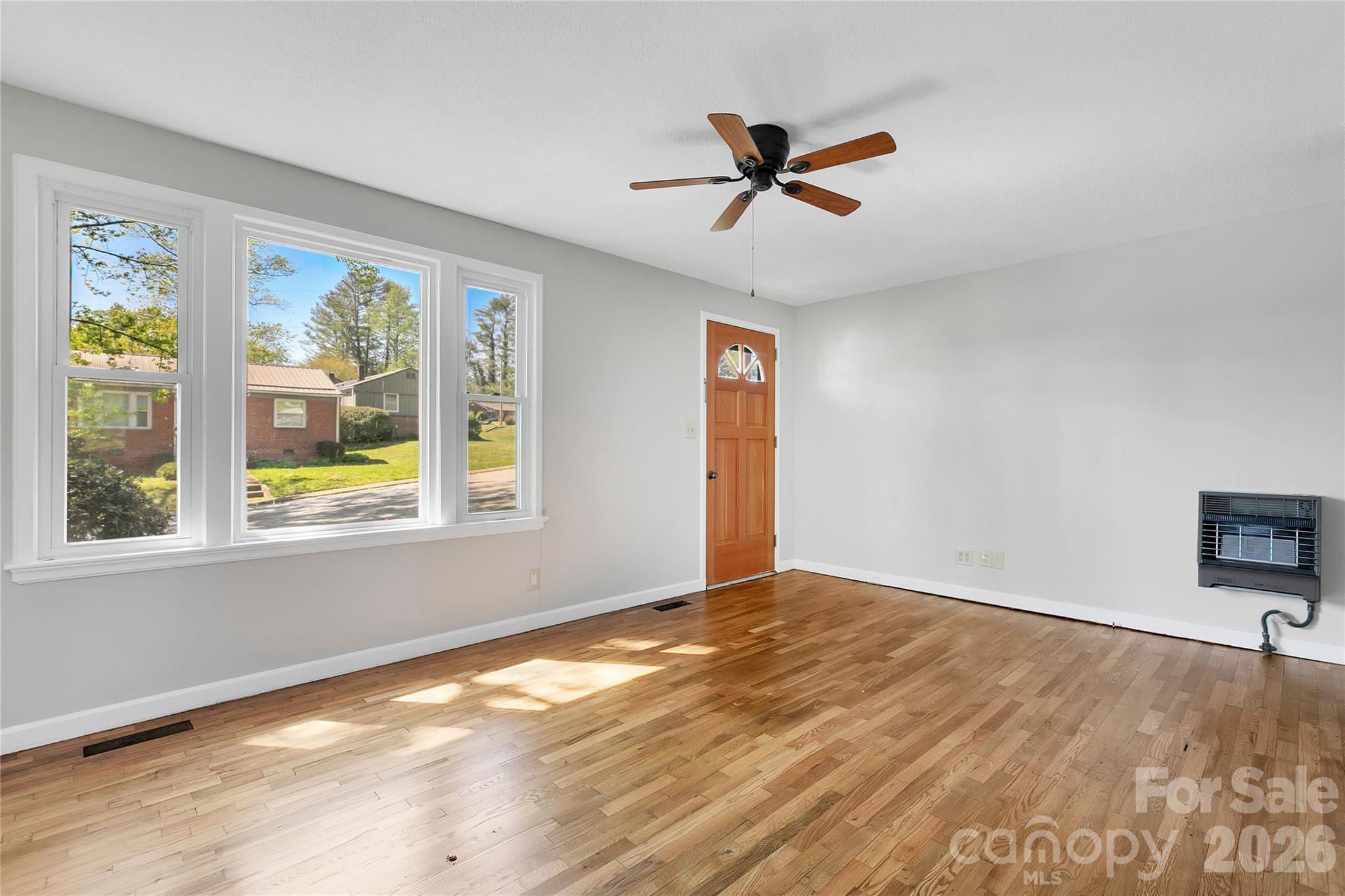 Sapphire Manor - Residential