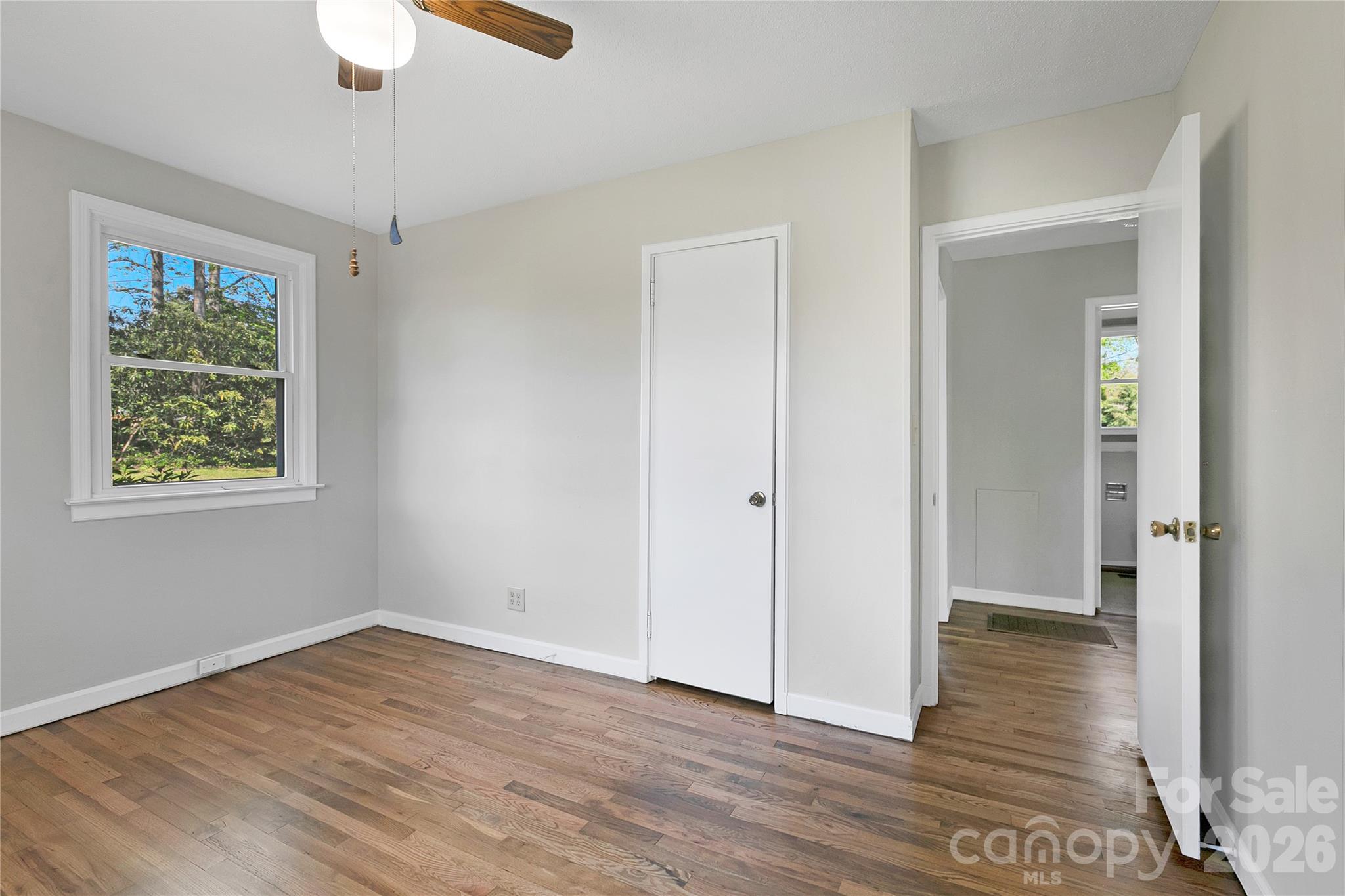 Sapphire Manor - Residential