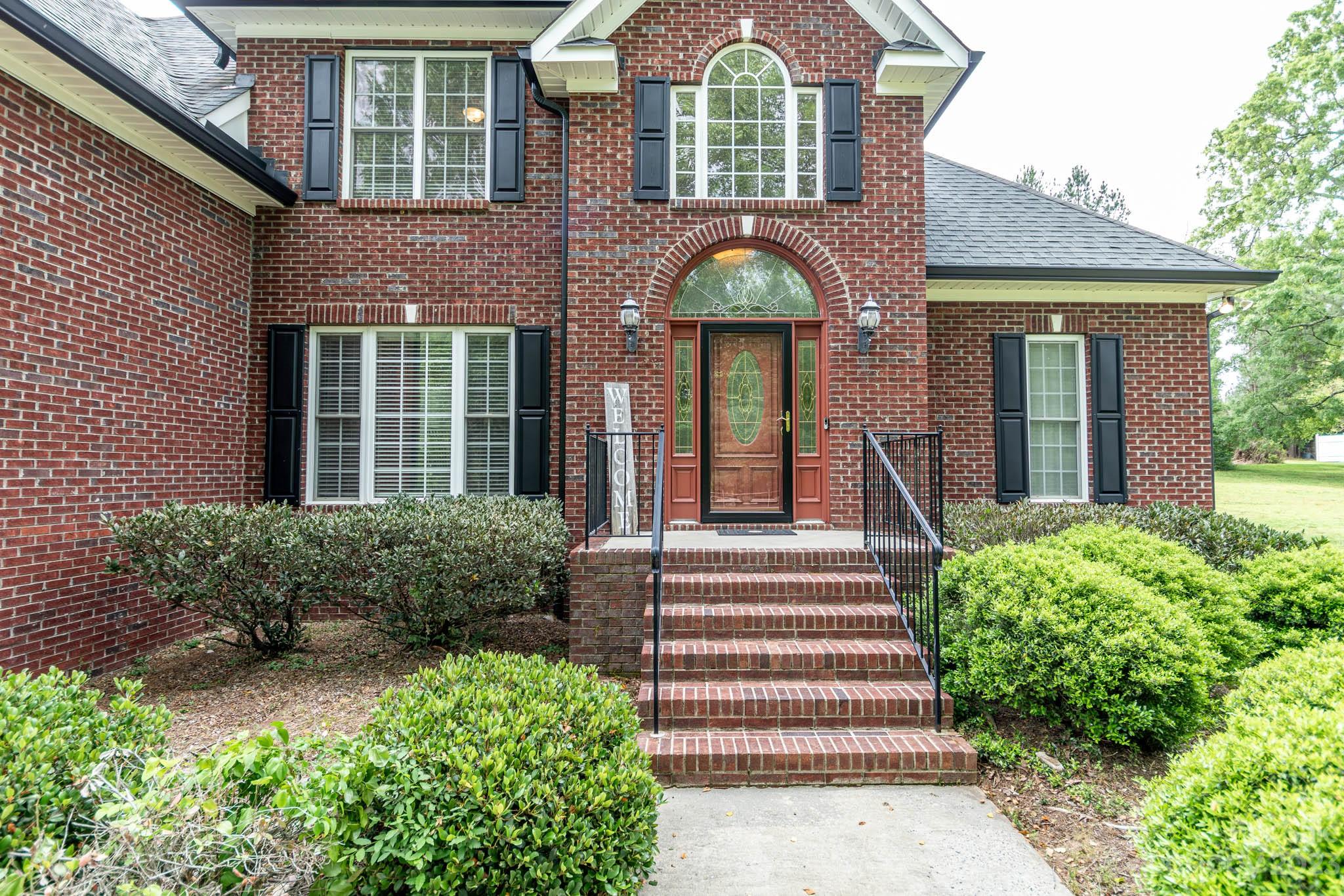 The Lakes At Derby Downs - Residential