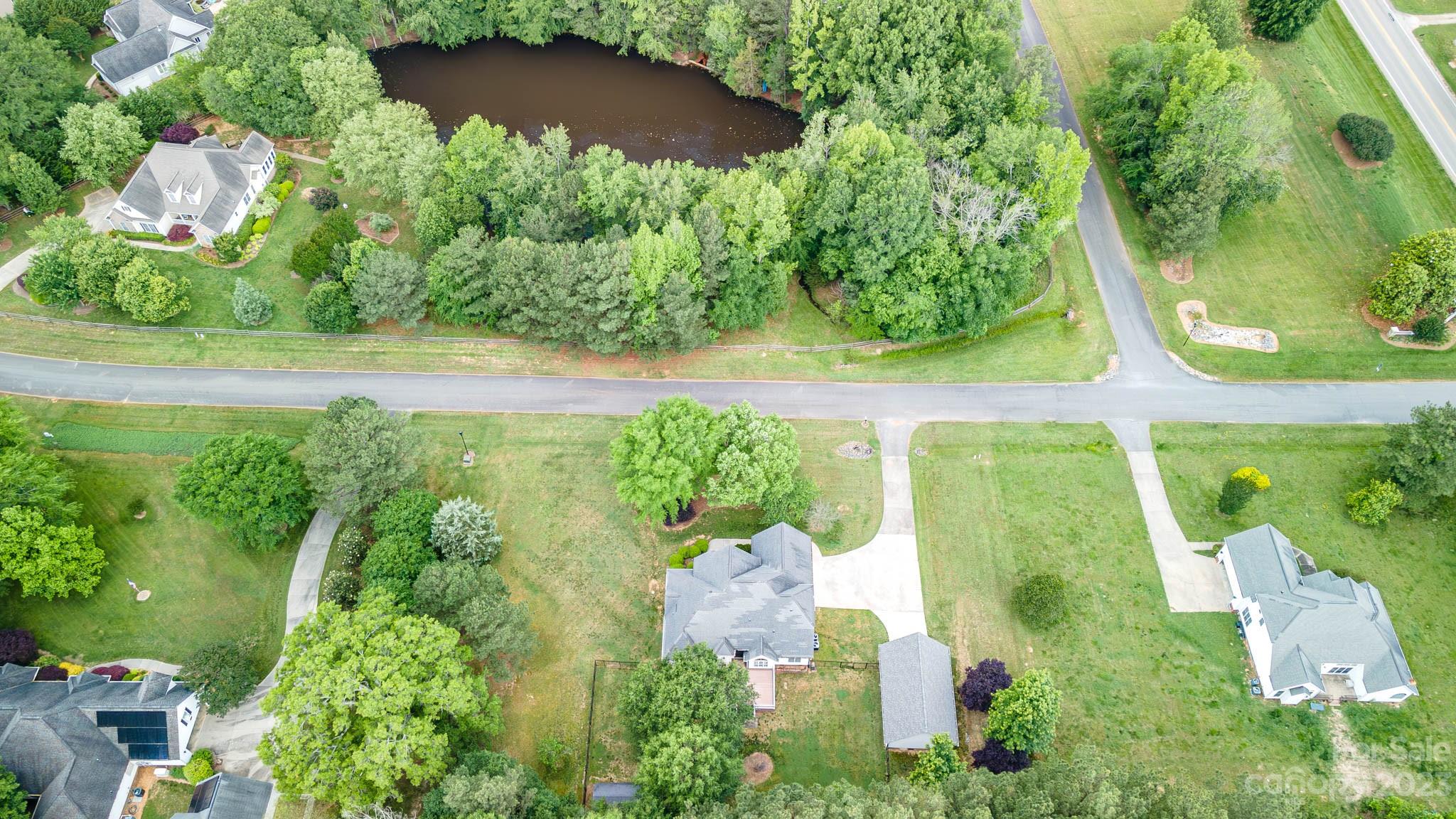 The Lakes At Derby Downs - Residential