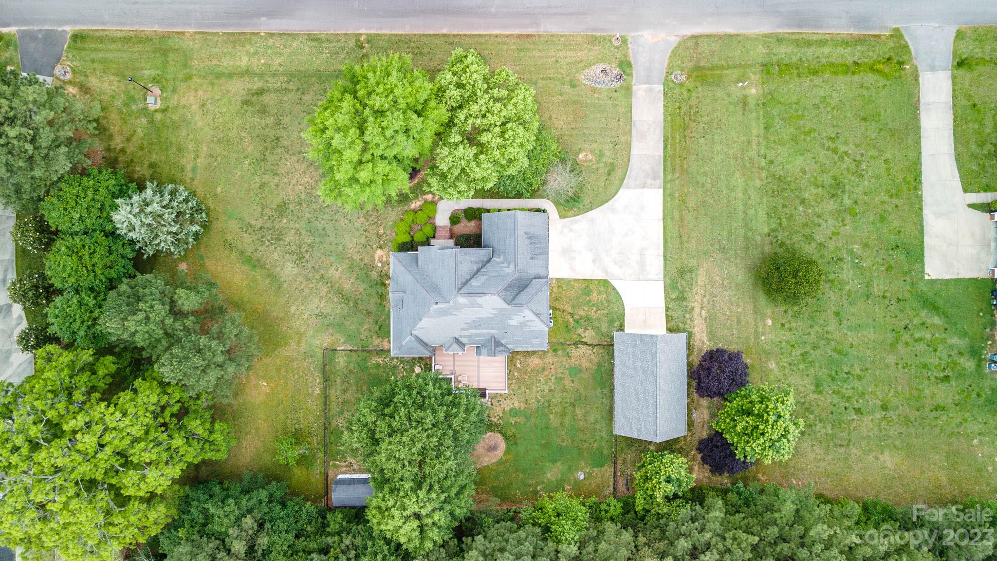 The Lakes At Derby Downs - Residential