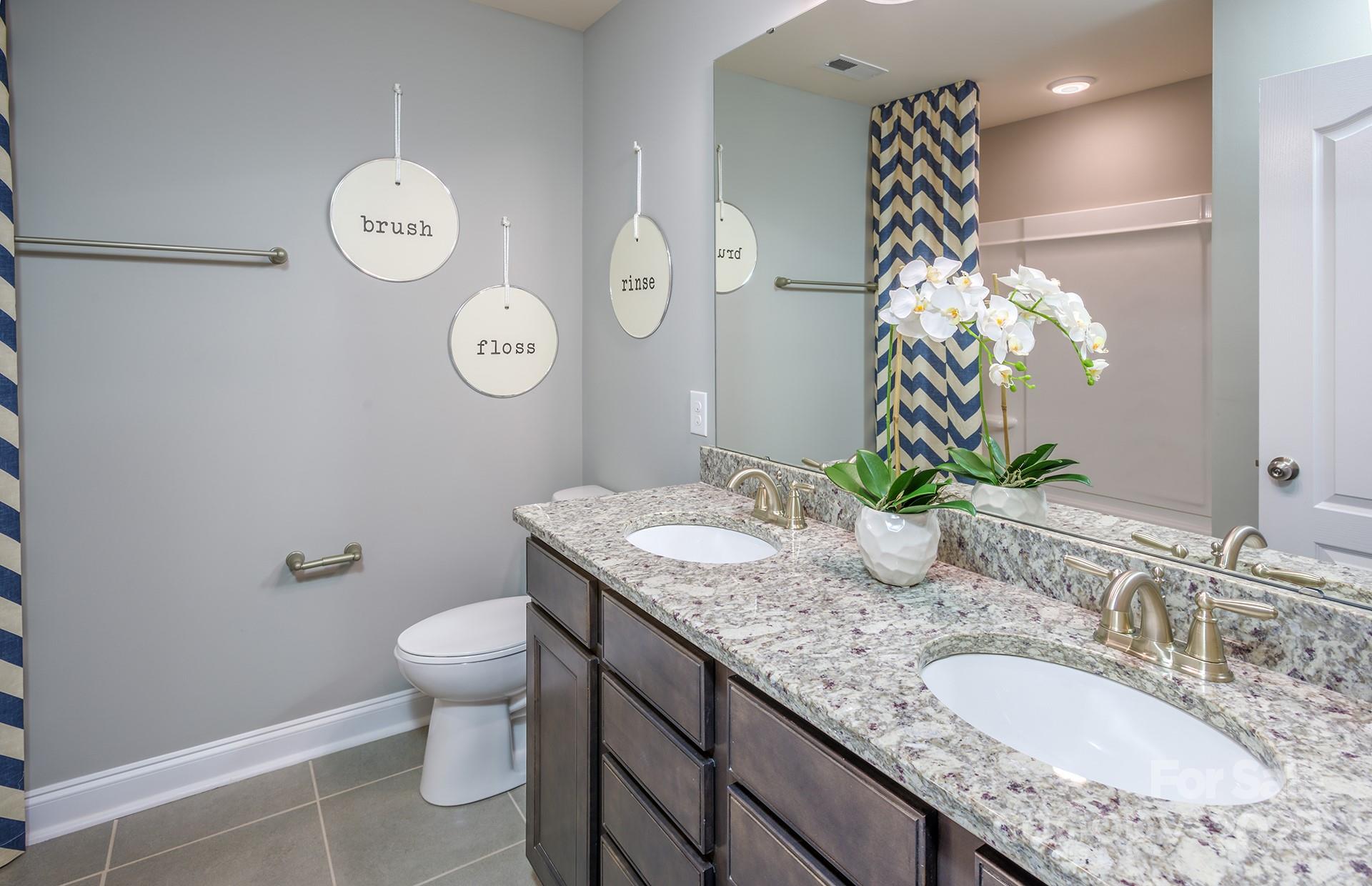 1007 High Bluff Point 250