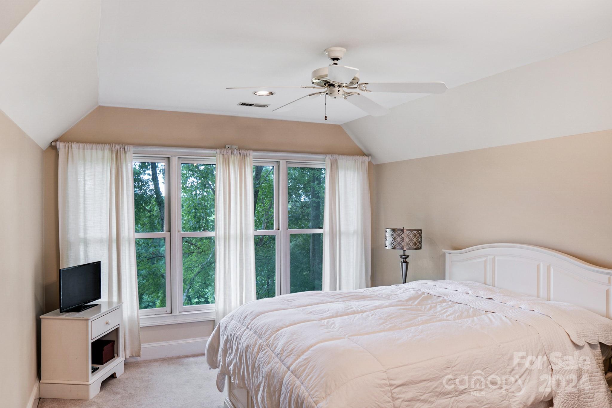 Seven Coves - Residential