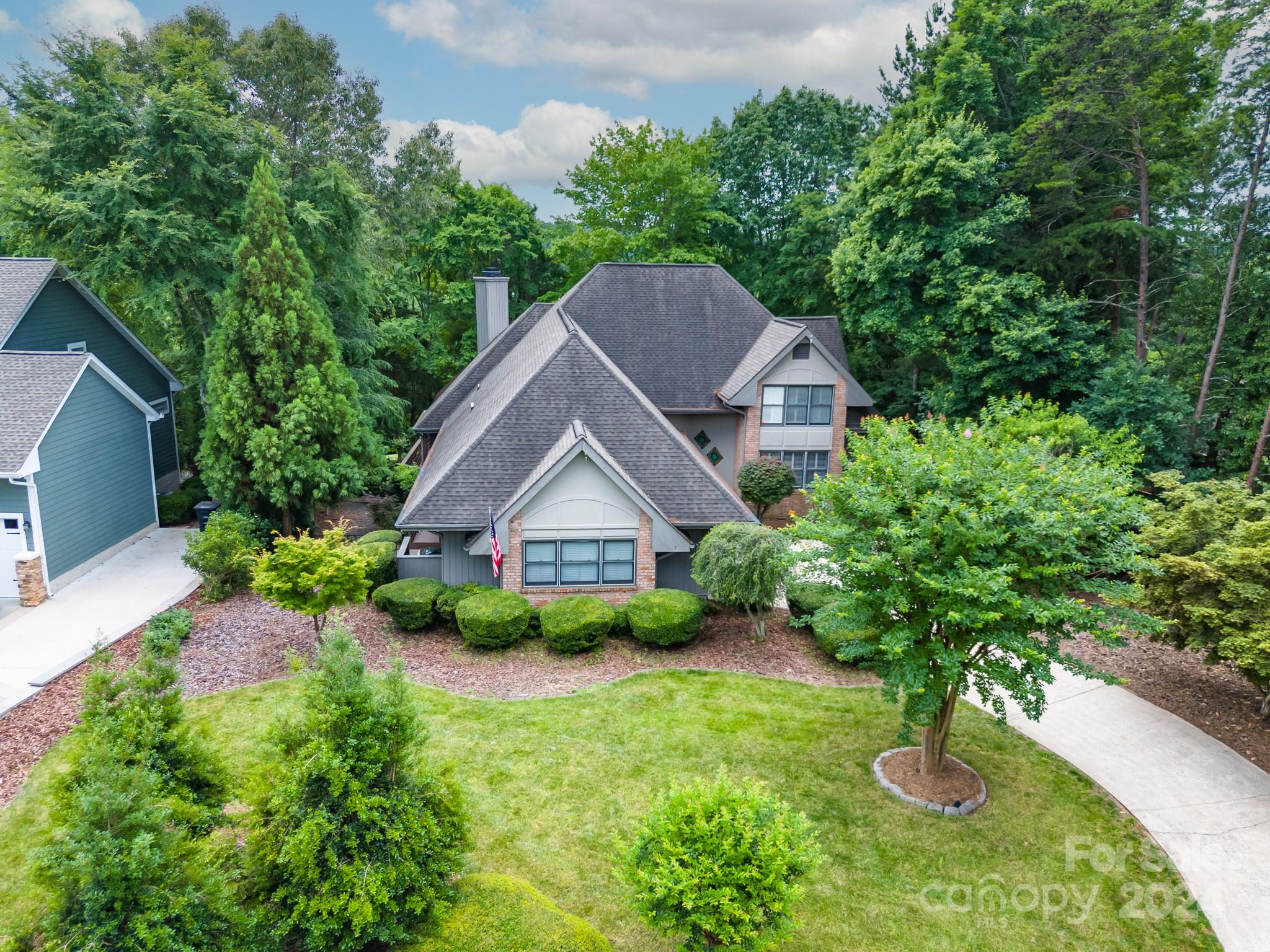 Seven Coves - Residential