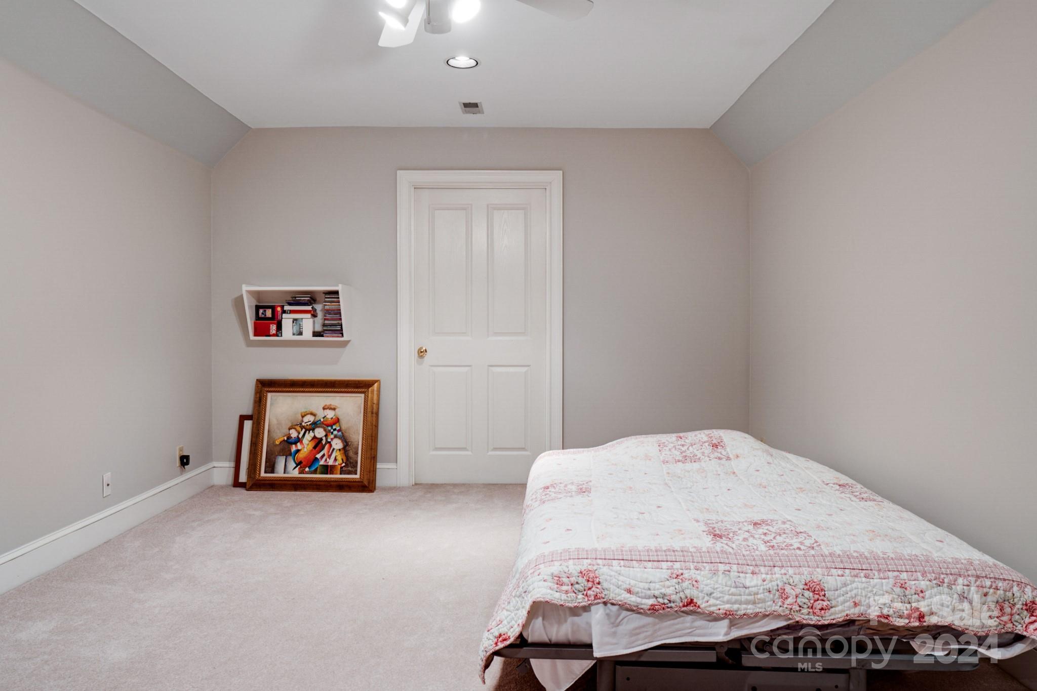 Seven Coves - Residential