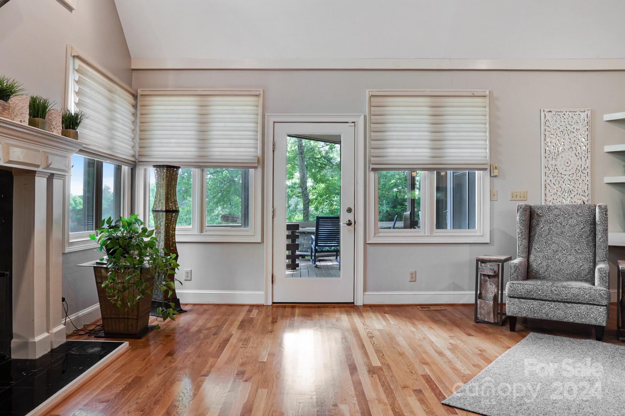 Seven Coves - Residential