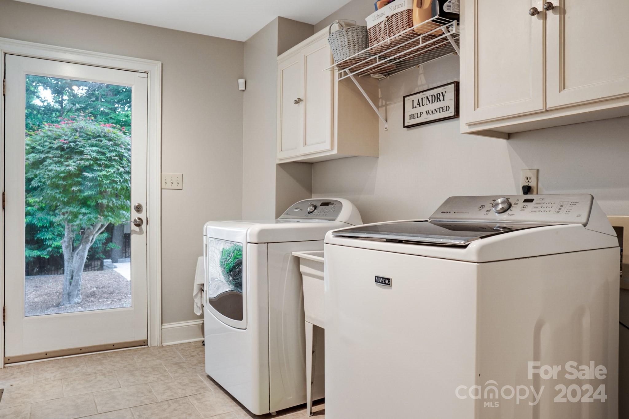 Seven Coves - Residential