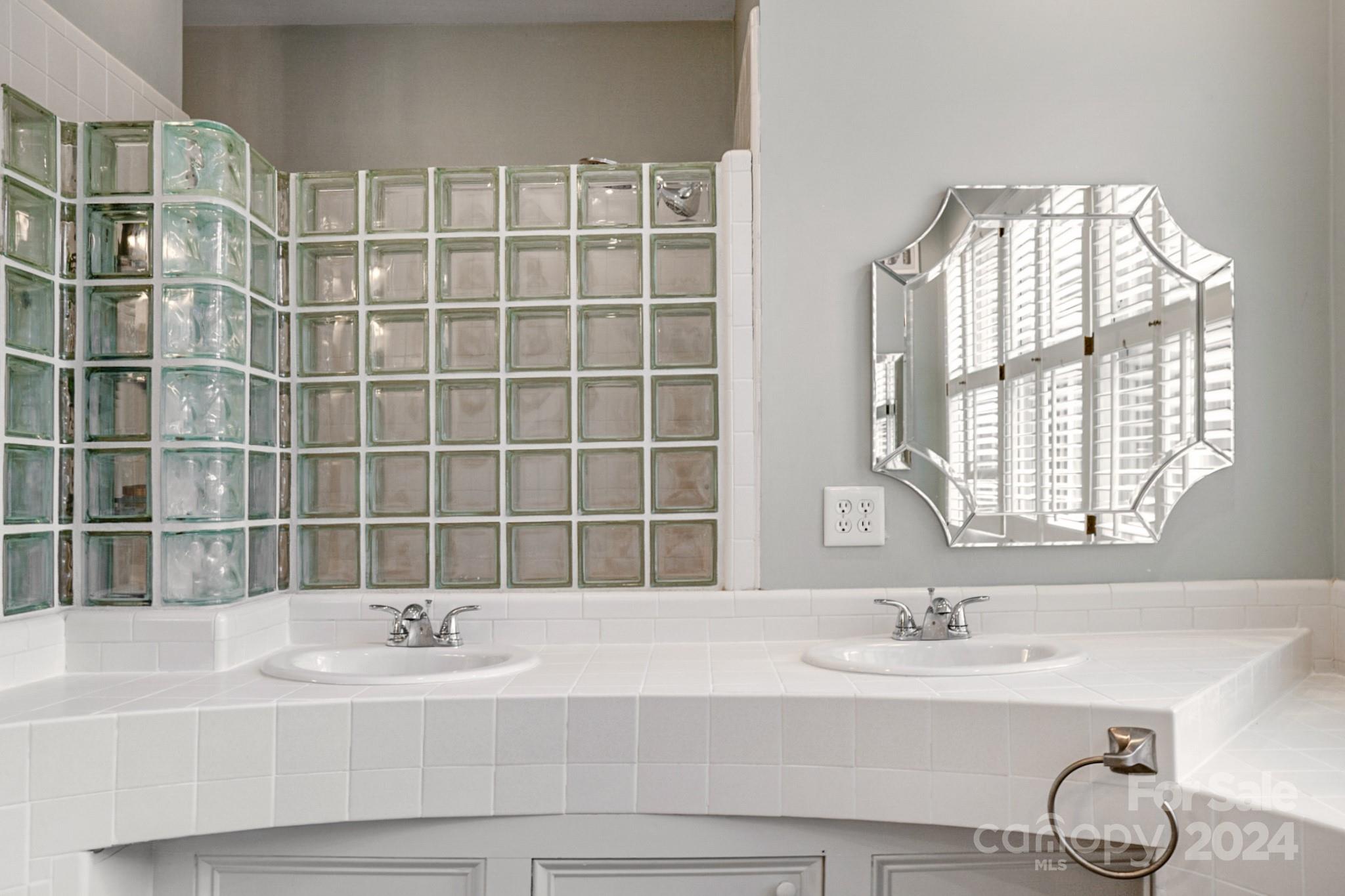 Seven Coves - Residential