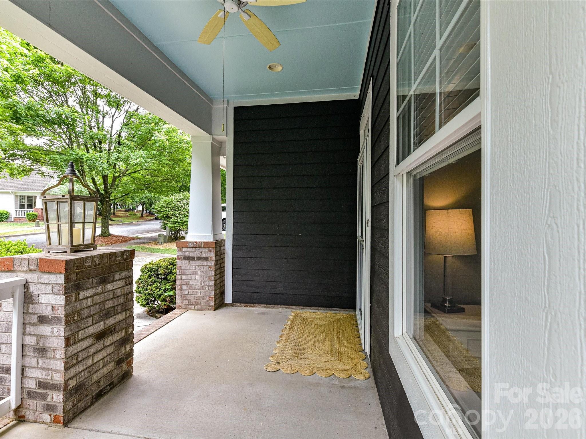 18721 The Commons Boulevard