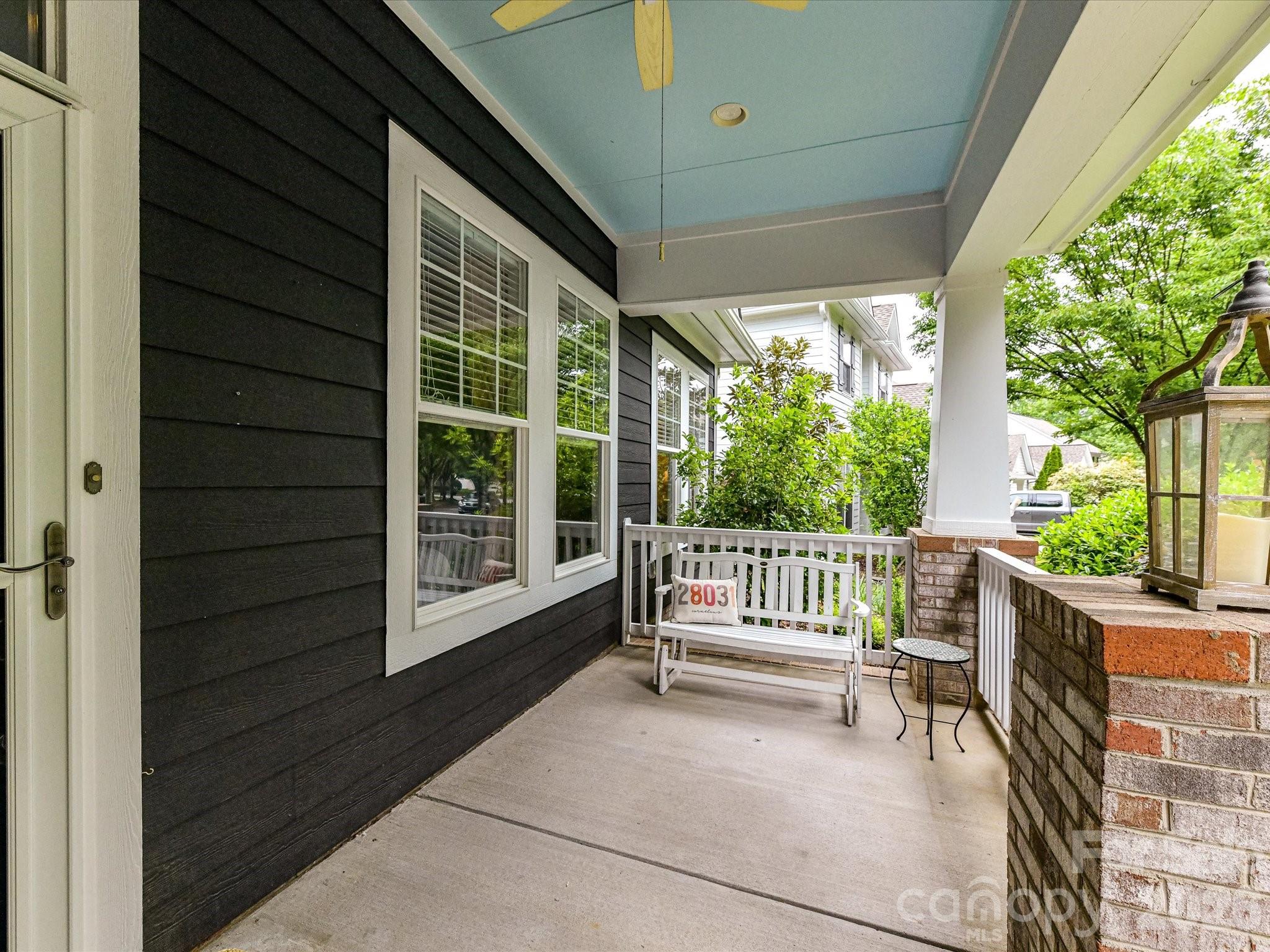 18721 The Commons Boulevard