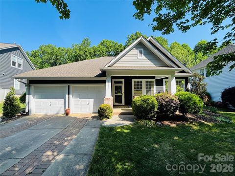 Photo of 18721 The Commons Boulevard, Cornelius, NC 28031 (MLS # 4373232)