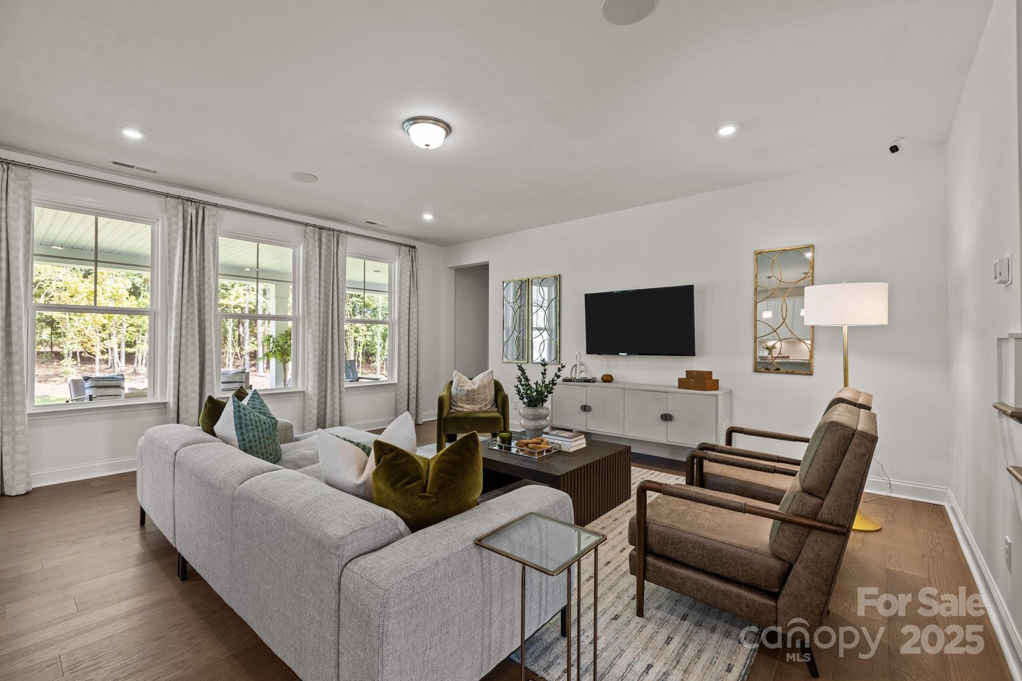 Lakeside Glen - Residential