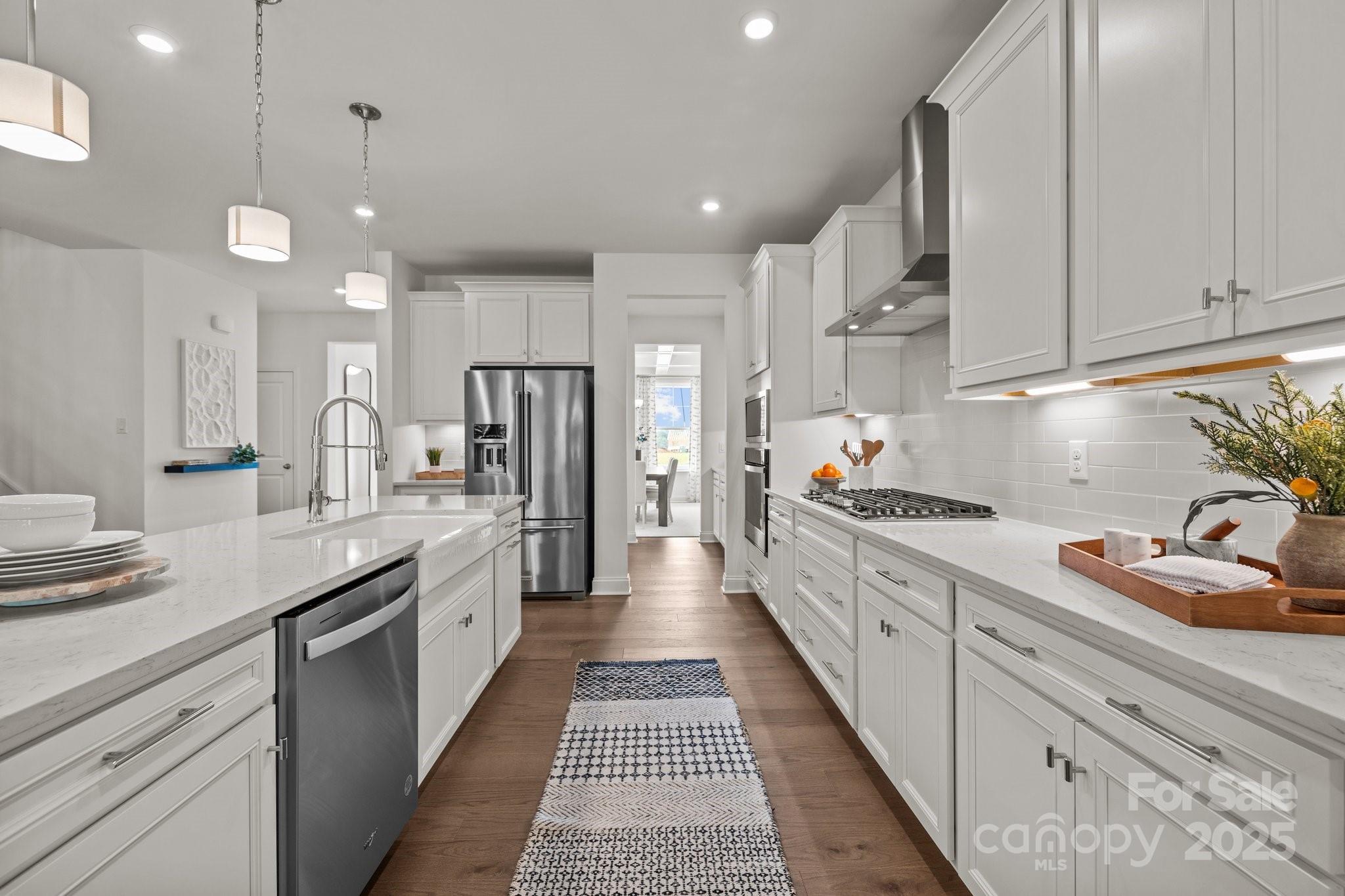 Lakeside Glen - Residential