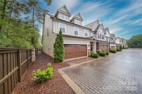 5918 Barrowlands Court Charlotte NC 28210