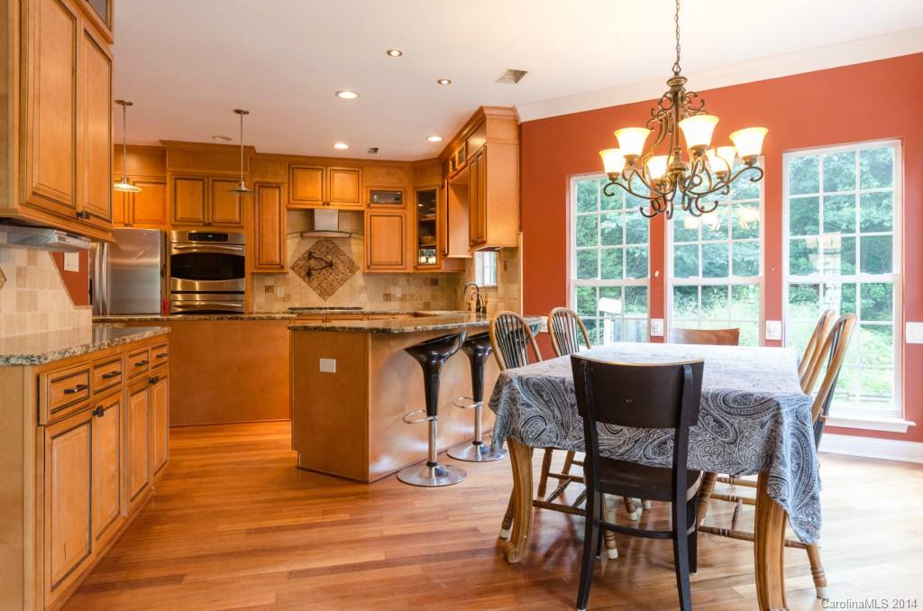 Wiltshire Manor - Residential