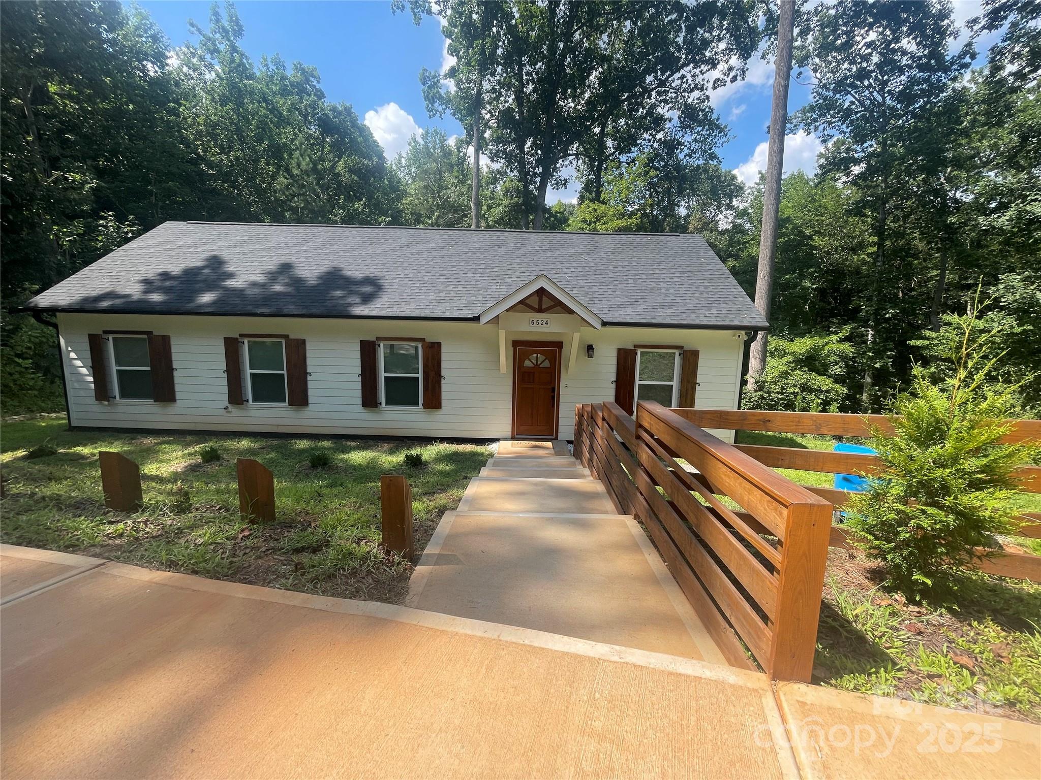 6524 Mintbrook Drive