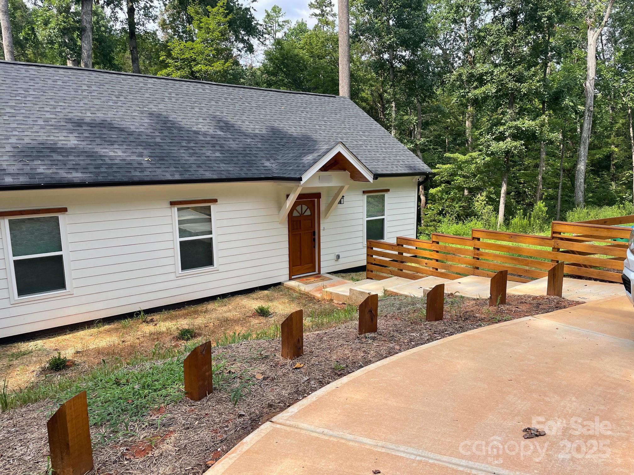 6524 Mintbrook Drive