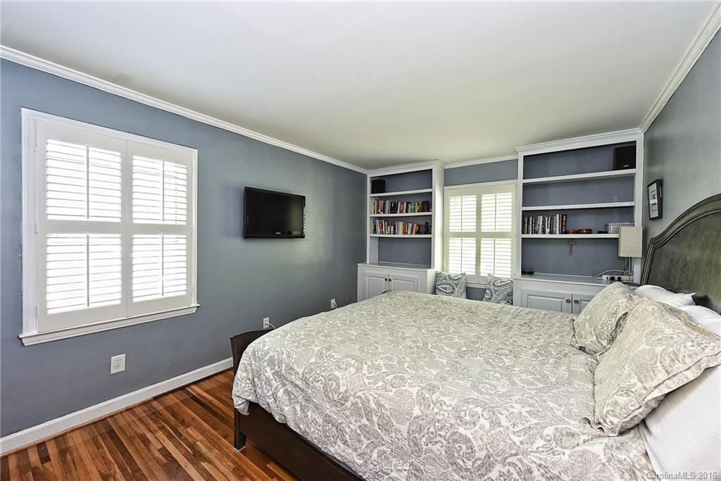 Beverly Woods - Residential