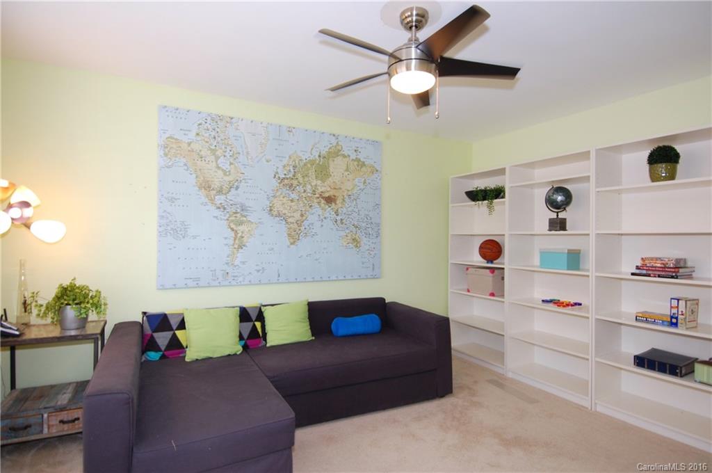 Lake Shore - Residential