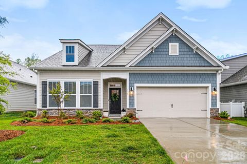 Photo of 135 Coddle Way, Mooresville, NC 28115 (MLS # 4354327)