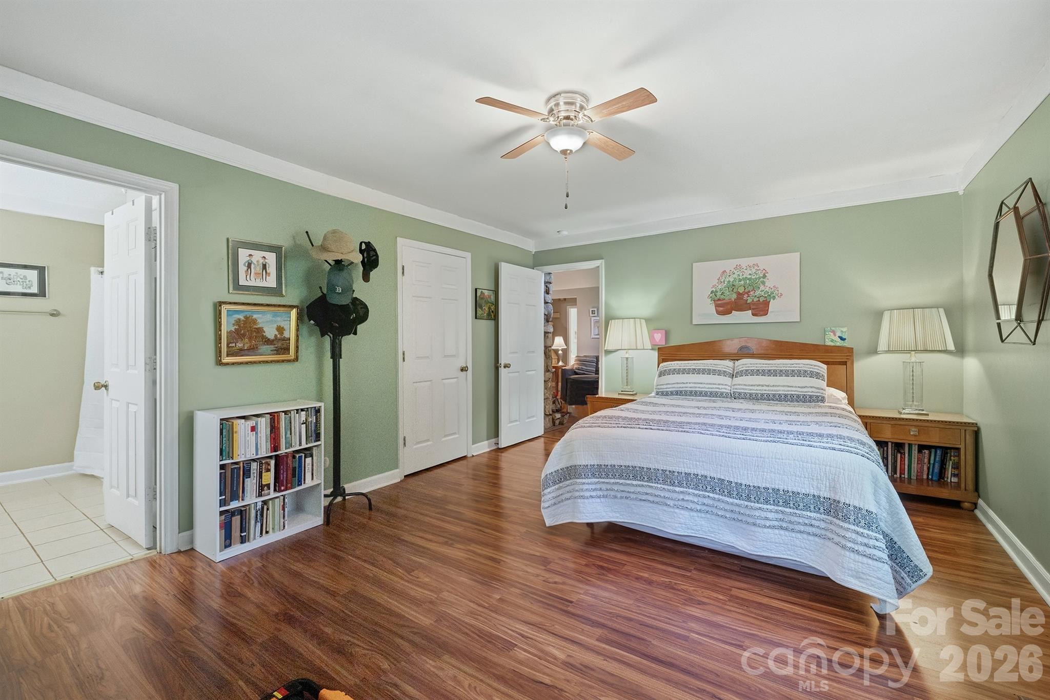 Country Valley - Residential