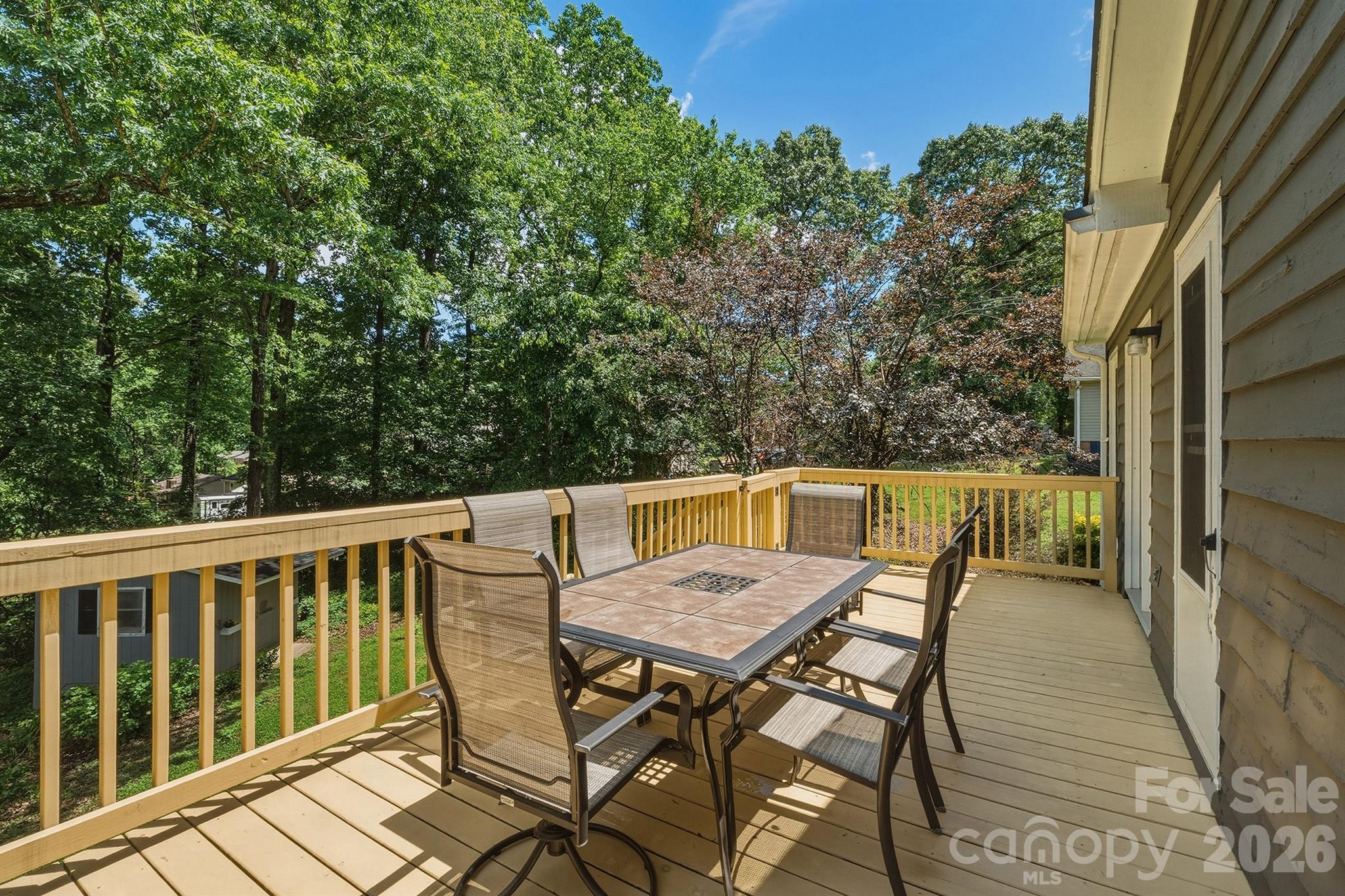Country Valley - Residential
