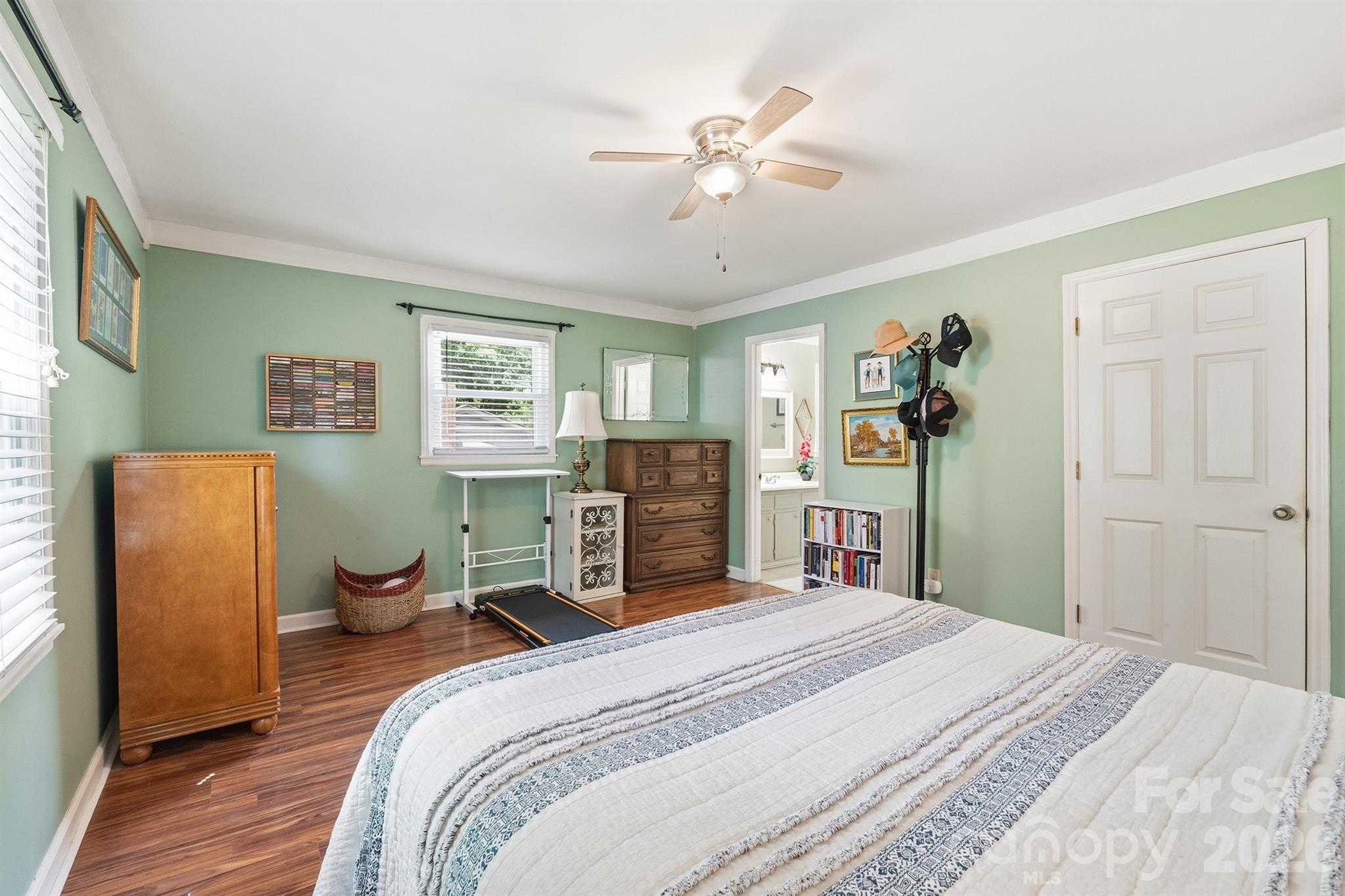 Country Valley - Residential