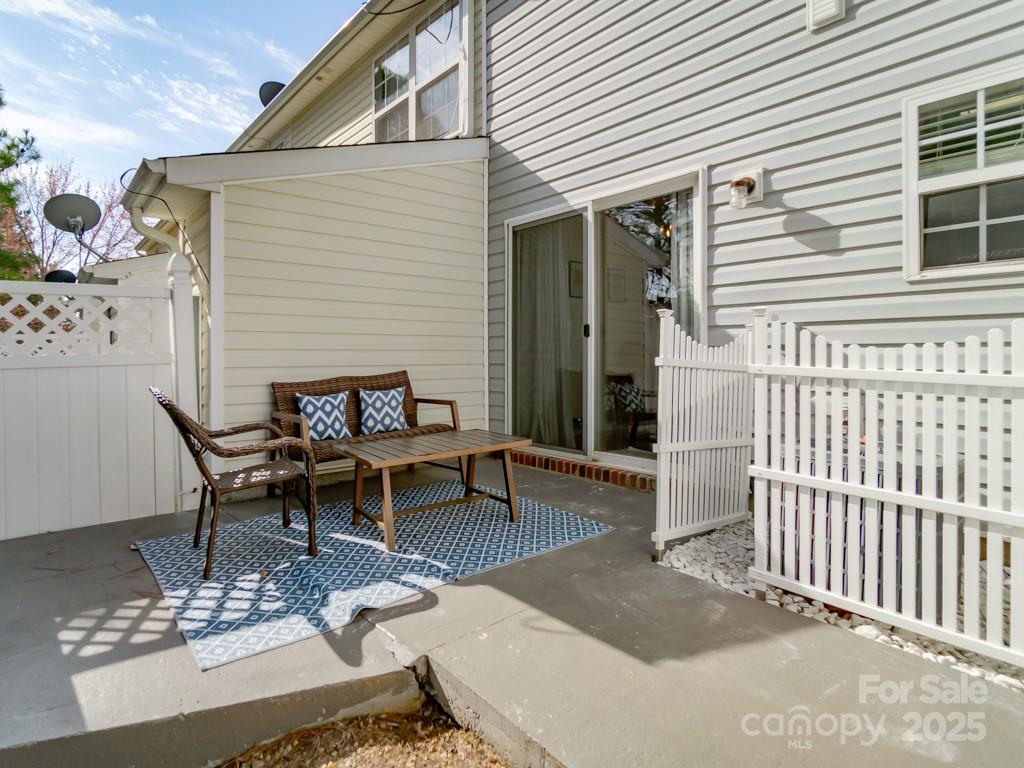 Lexington Commons - Residential