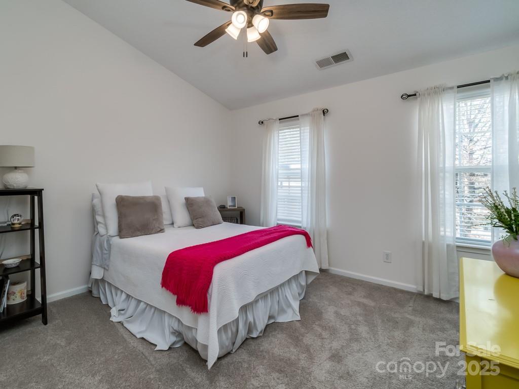 Lexington Commons - Residential